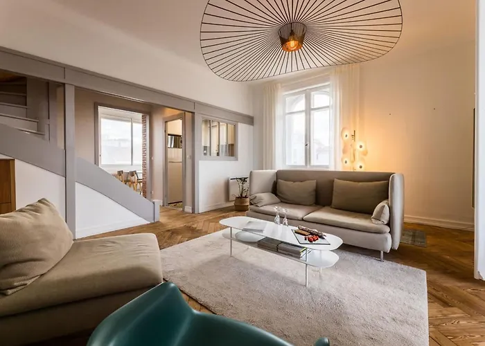 Coast Keyweek Duplex In The Center With Sea View 公寓 *